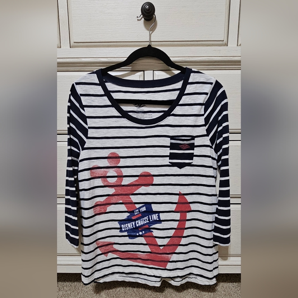 Disney Cruise Line Women's Top - Size Small